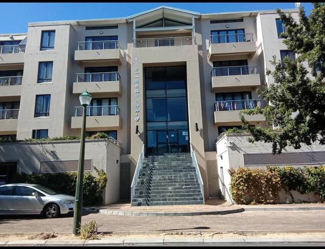 2 BEDROOM PROPERTY TO RENT IN LA COLLINE